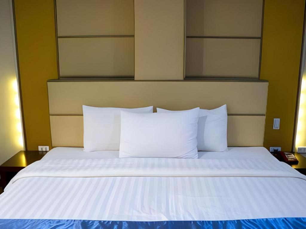 Horizon Hotel Олонгапо Екстер'єр фото
